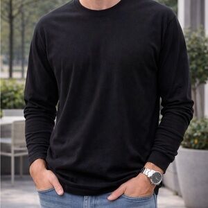 Men's Black Long Sleeve Crewneck Tee
